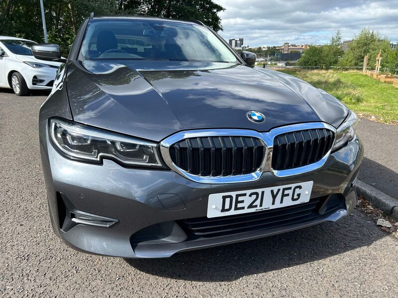 BMW 3 SERIES