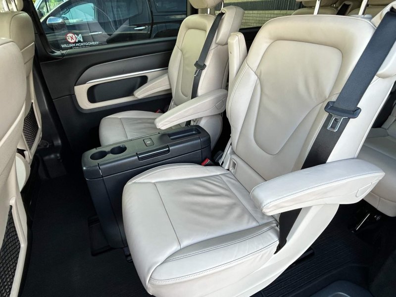MERCEDES-BENZ V CLASS