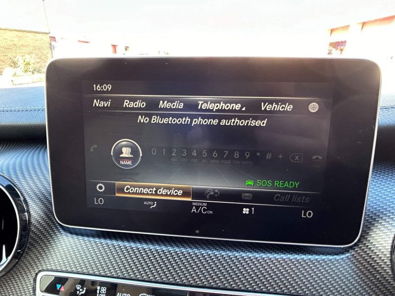 MERCEDES-BENZ V CLASS