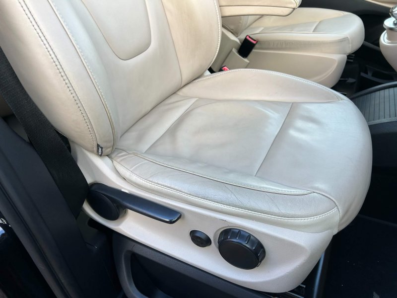 MERCEDES-BENZ V CLASS