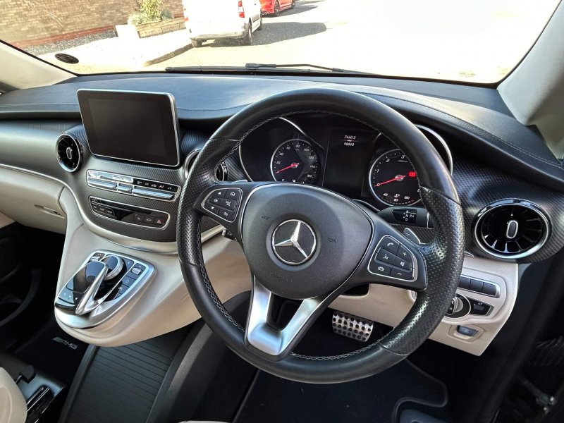MERCEDES-BENZ V CLASS
