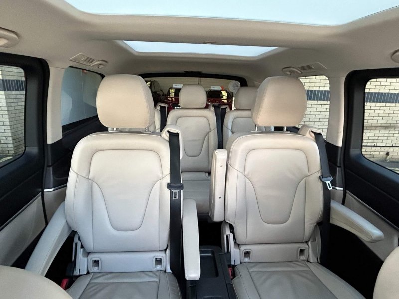 MERCEDES-BENZ V CLASS