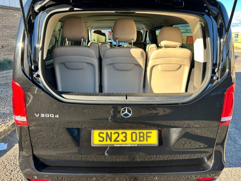 MERCEDES-BENZ V CLASS