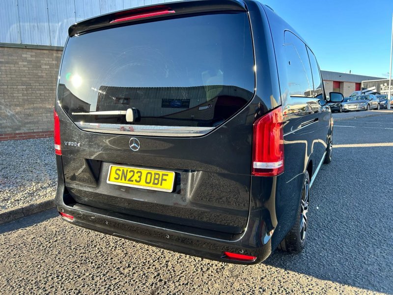 MERCEDES-BENZ V CLASS