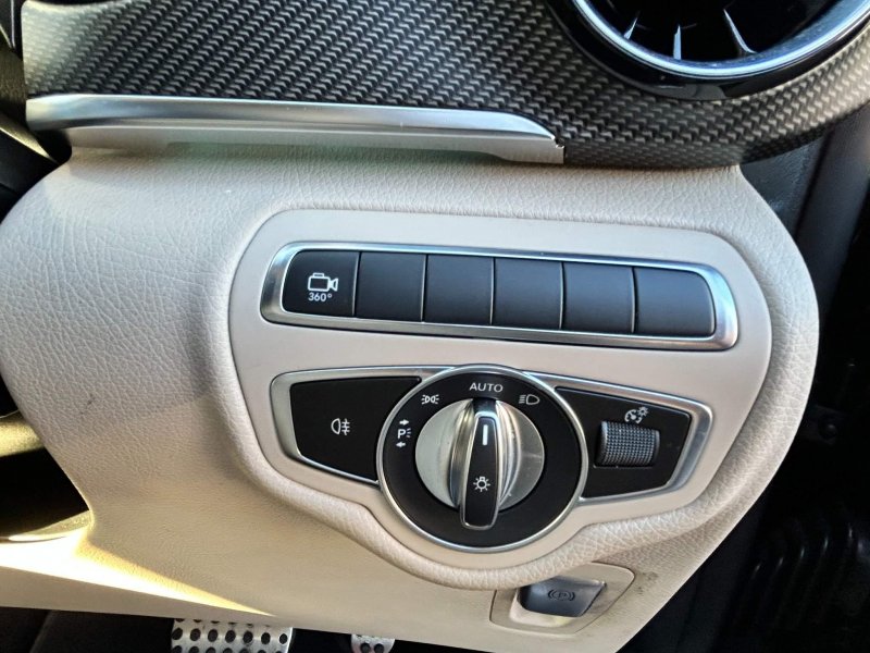 MERCEDES-BENZ V CLASS