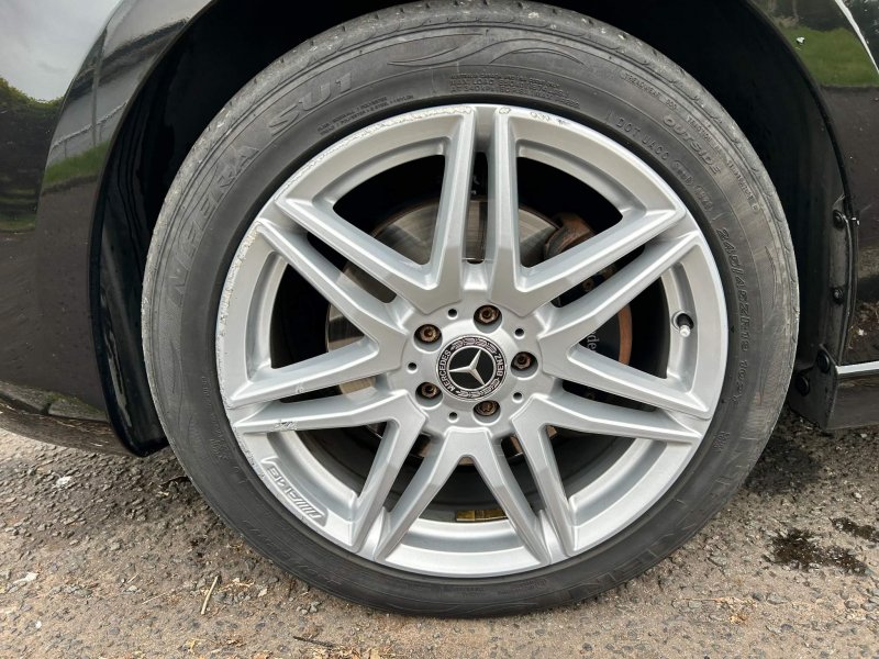 MERCEDES-BENZ V CLASS