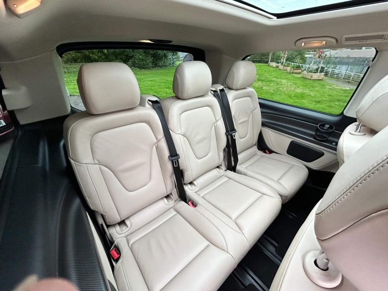 MERCEDES-BENZ V CLASS