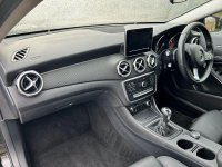 MERCEDES-BENZ GLA CLASS