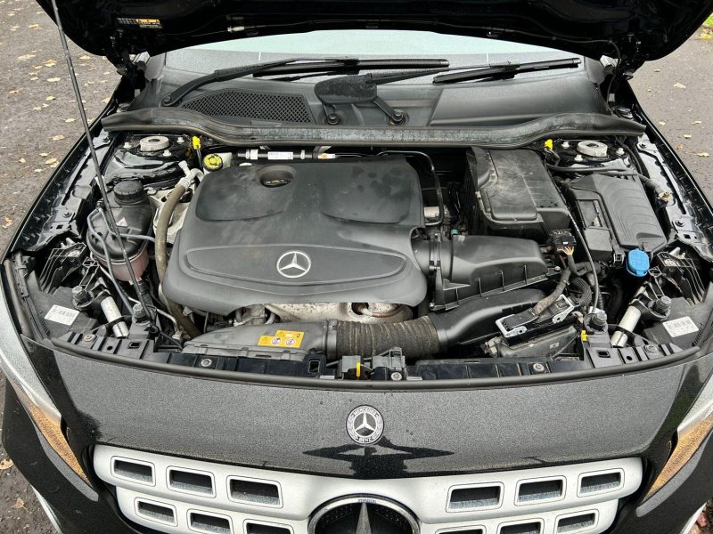 MERCEDES-BENZ GLA CLASS