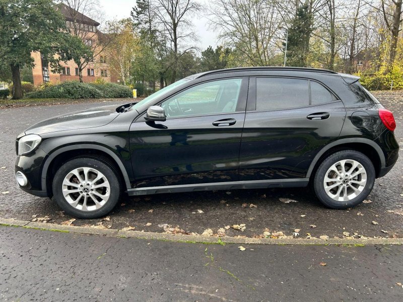 MERCEDES-BENZ GLA CLASS
