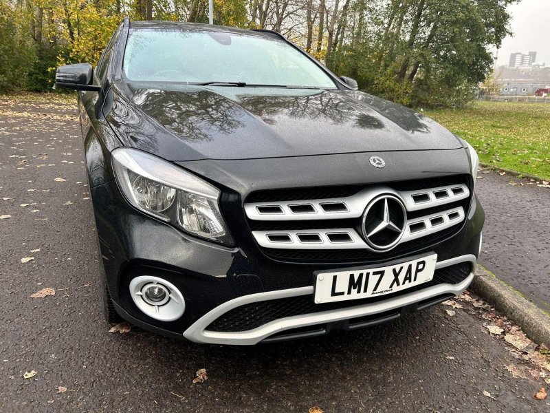 MERCEDES-BENZ GLA CLASS