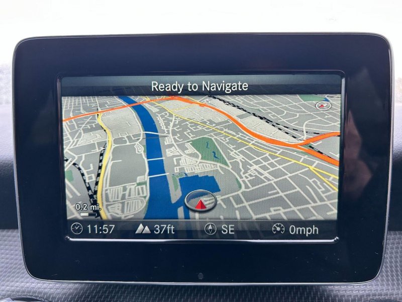 MERCEDES-BENZ GLA CLASS