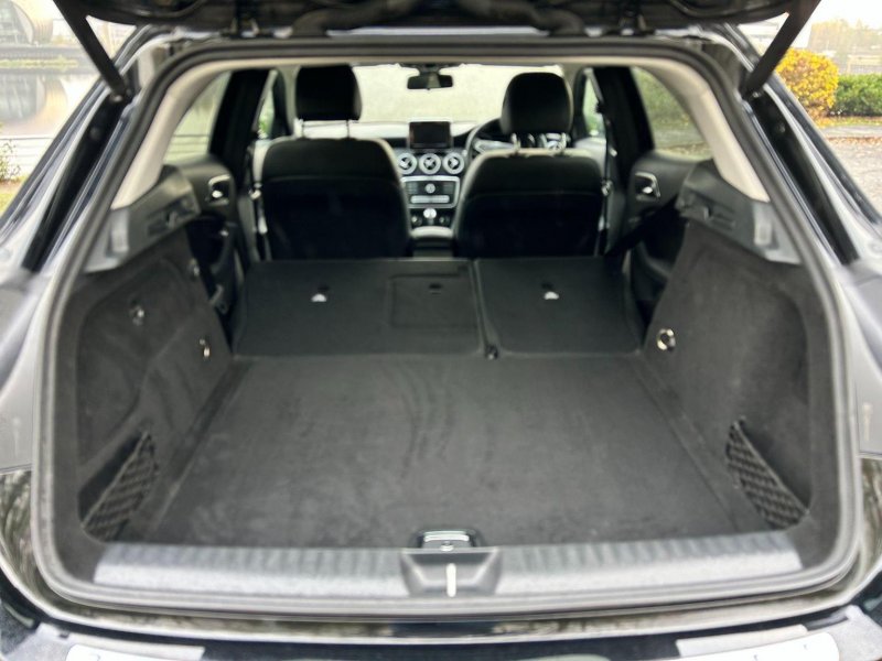 MERCEDES-BENZ GLA CLASS