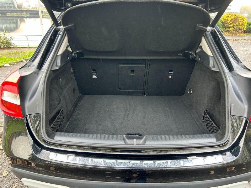 MERCEDES-BENZ GLA CLASS