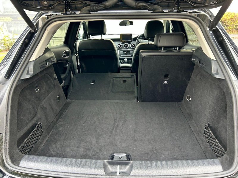 MERCEDES-BENZ GLA CLASS