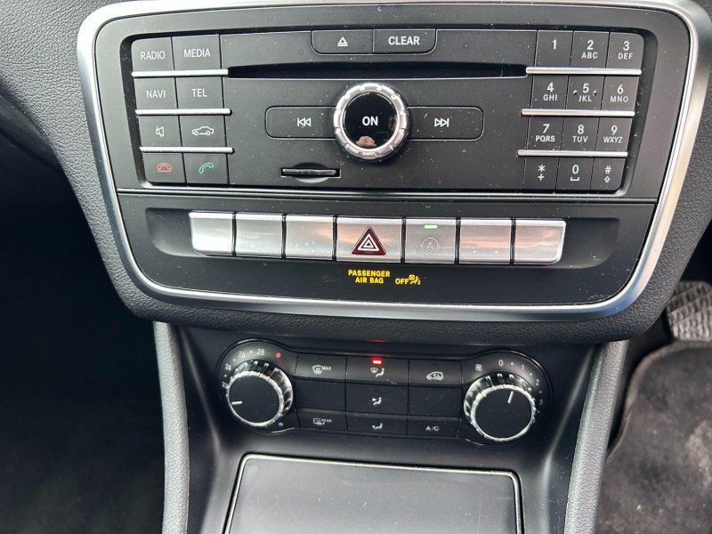 MERCEDES-BENZ GLA CLASS
