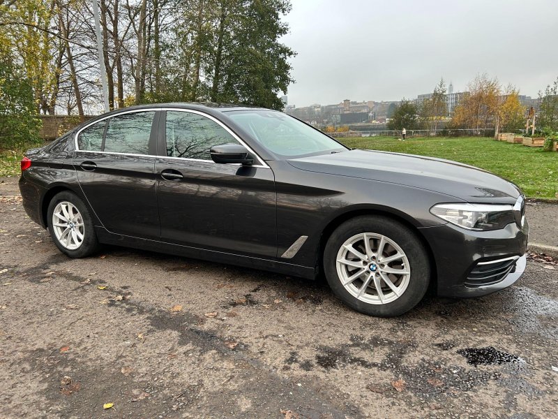 BMW 5 SERIES