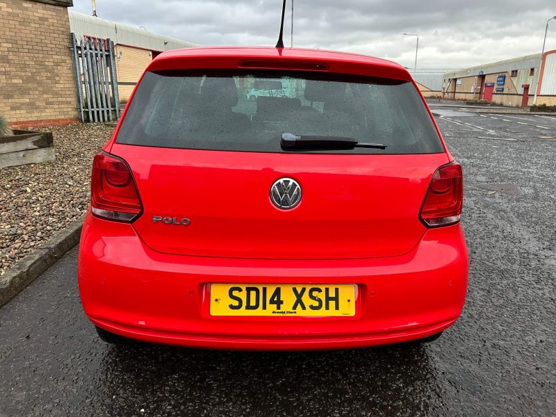 VOLKSWAGEN POLO