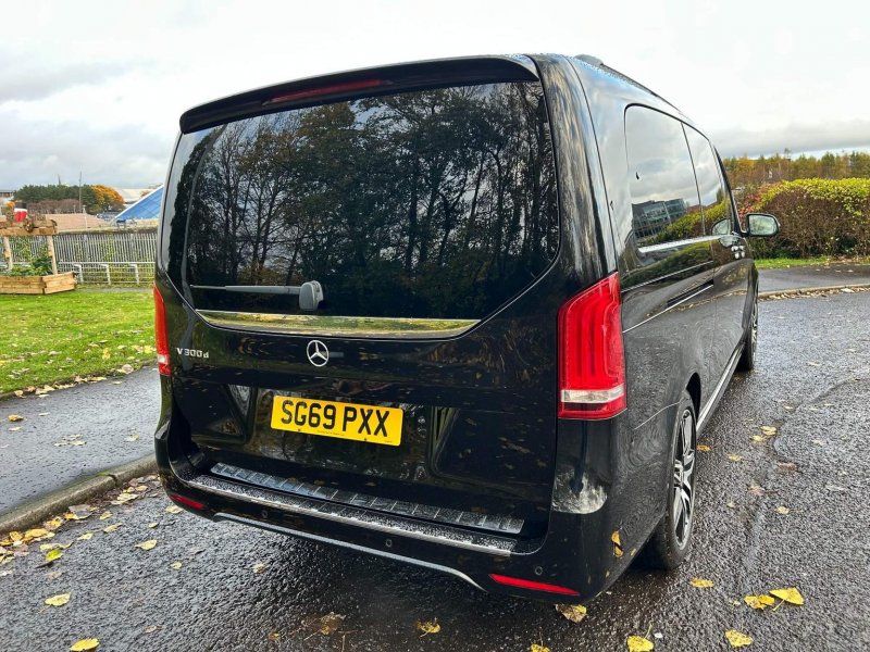 MERCEDES-BENZ V CLASS