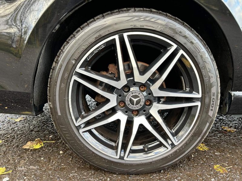 MERCEDES-BENZ V CLASS