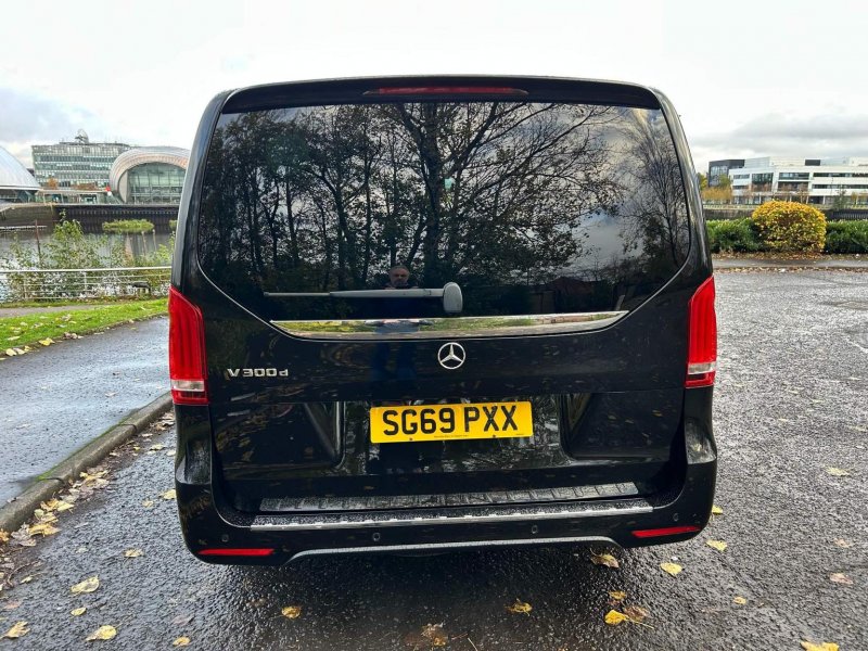 MERCEDES-BENZ V CLASS