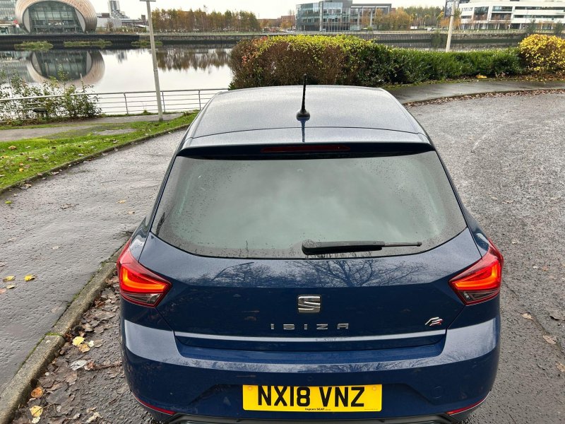 SEAT IBIZA