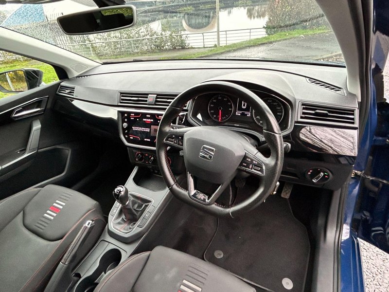SEAT IBIZA