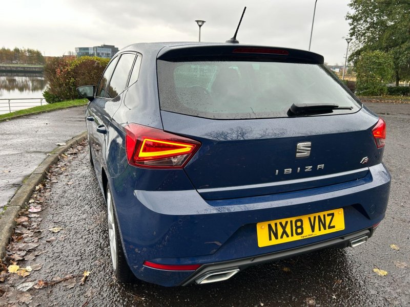 SEAT IBIZA