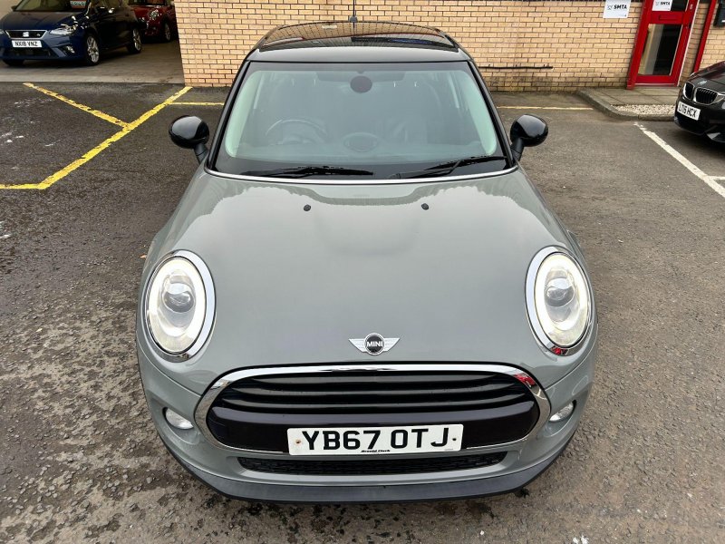 MINI HATCH