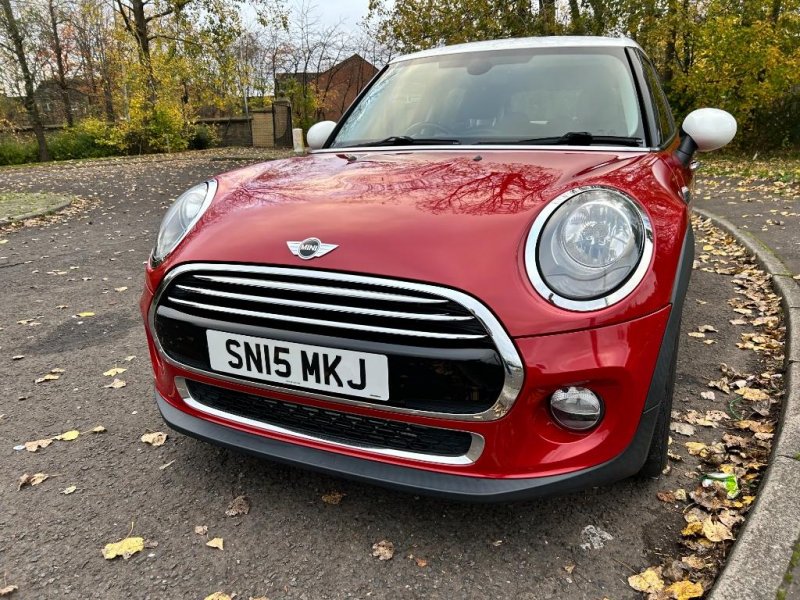 MINI HATCH
