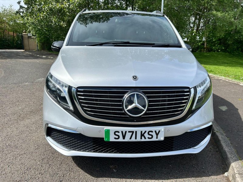 MERCEDES-BENZ EQV