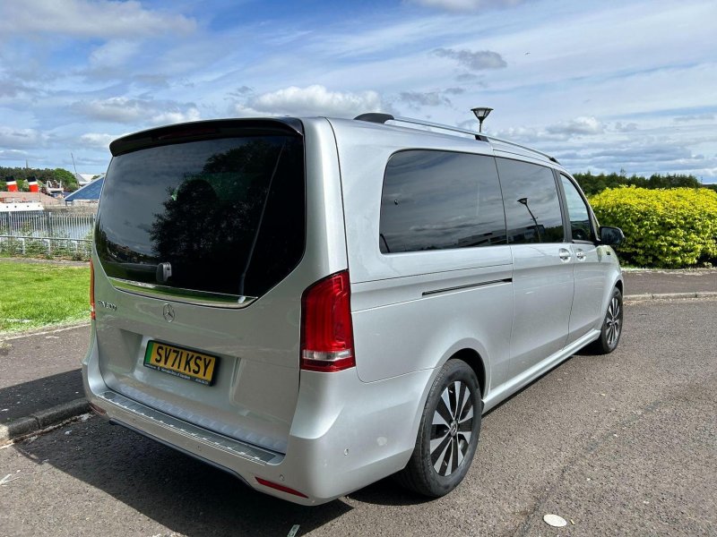 MERCEDES-BENZ EQV