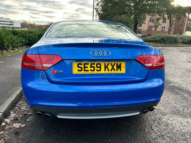 AUDI S5