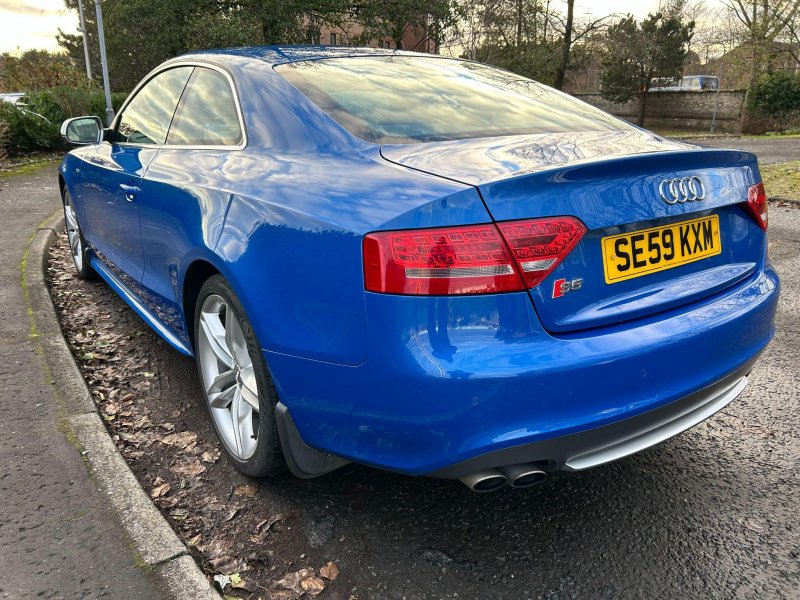 AUDI S5