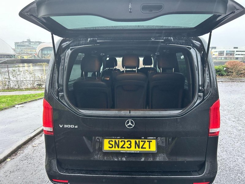 MERCEDES-BENZ V CLASS