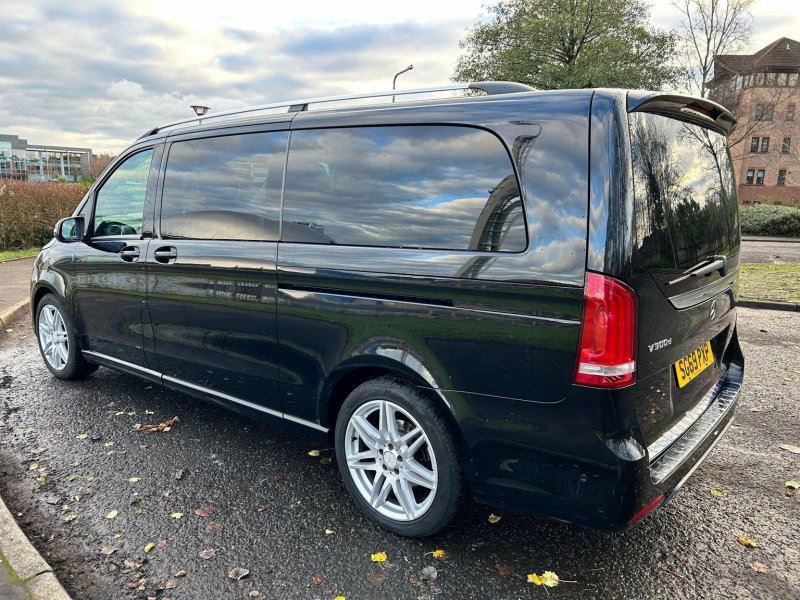 MERCEDES-BENZ V CLASS