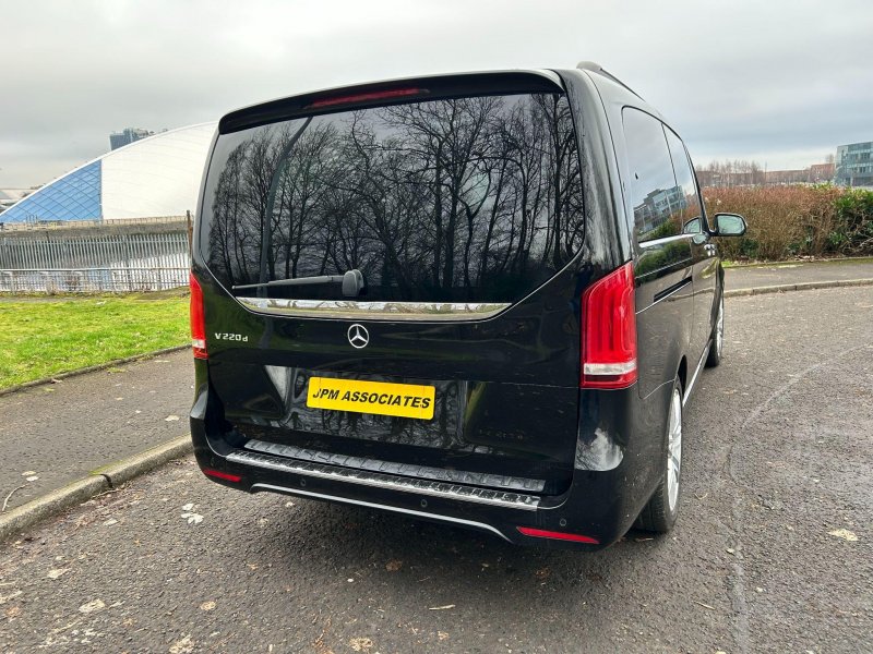 MERCEDES-BENZ V CLASS