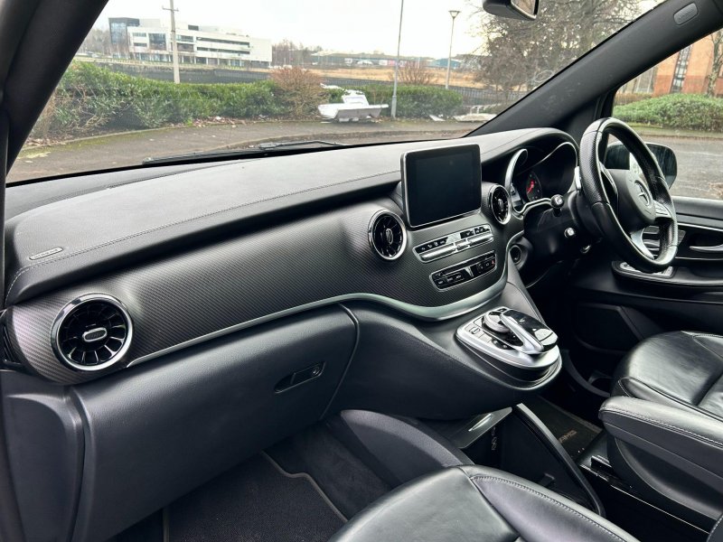 MERCEDES-BENZ V CLASS