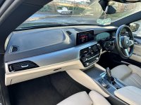 BMW 6 SERIES