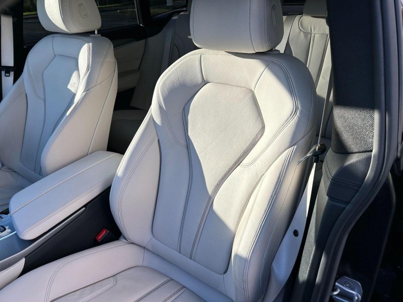 BMW 6 SERIES