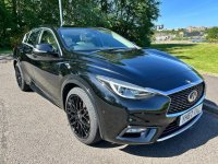 INFINITI Q30